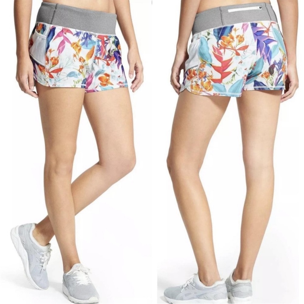 {Athleta} Tropical Lillies Ready Set Go Shorts - Women's Small